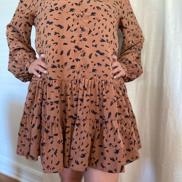 Women’s ruffled tiered dress - Picture 6 of 11